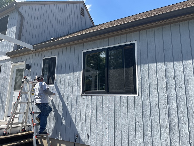 Sealing the windows properly on the exterior 